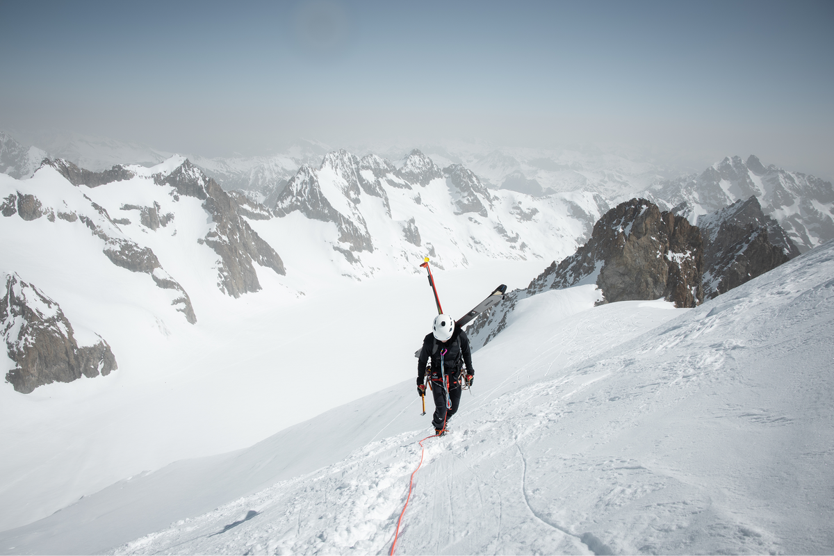 Distance Intérieure — Article 01