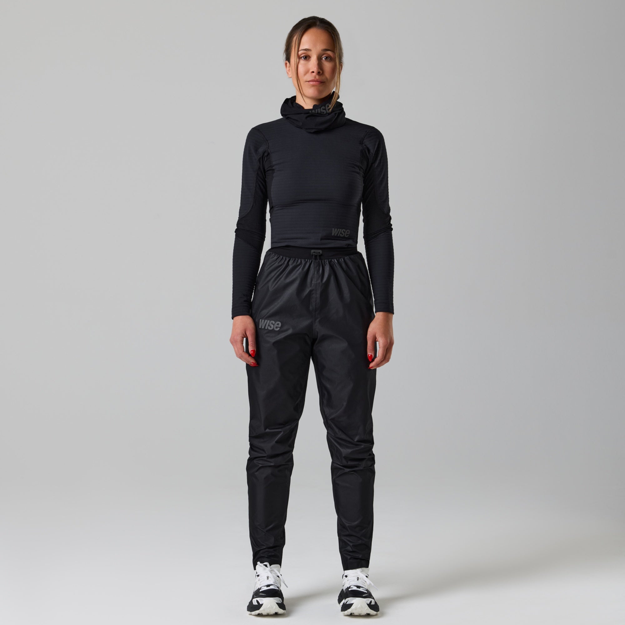 Layer 550 - Women - Black
