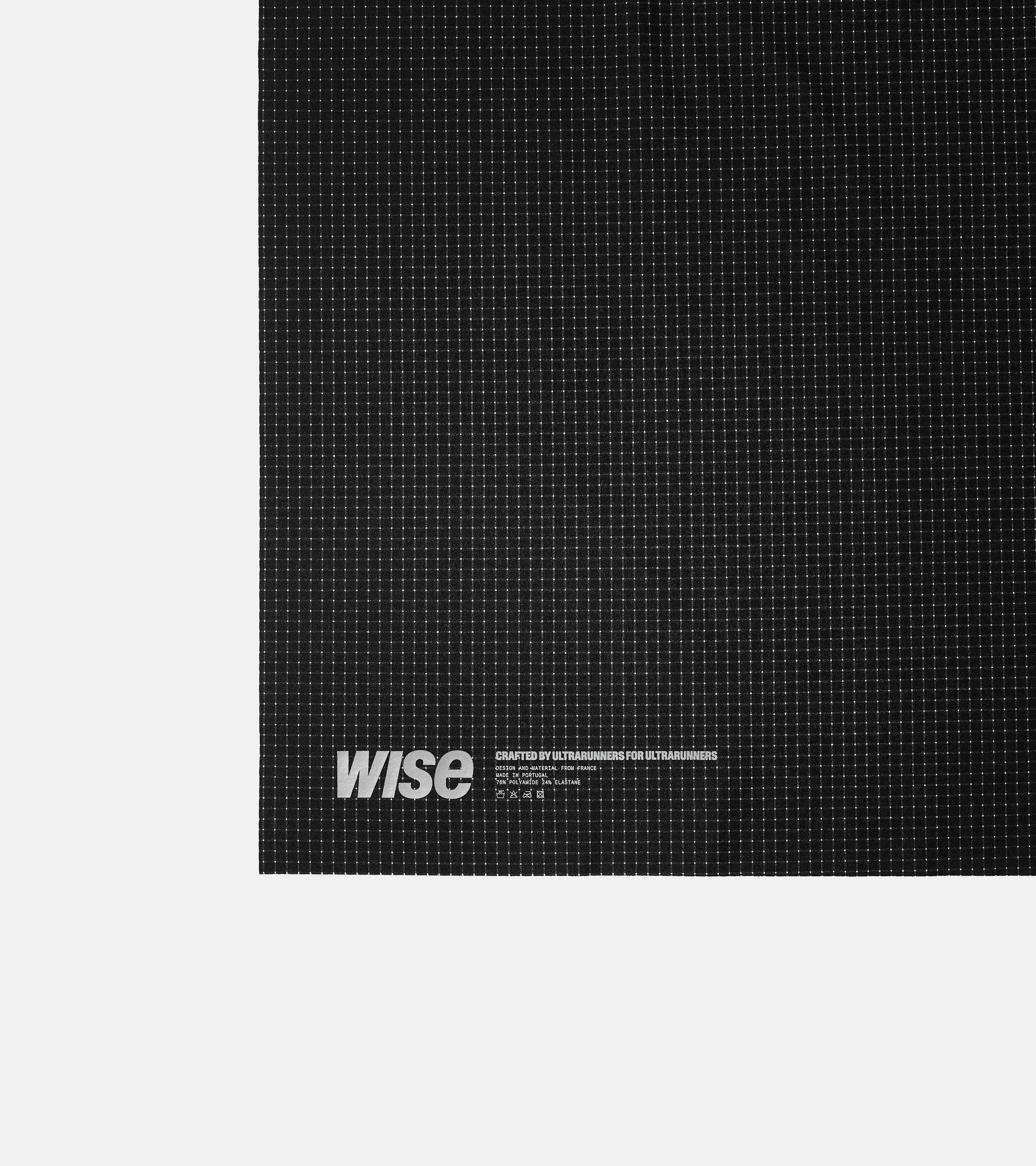 Shade Square - Black